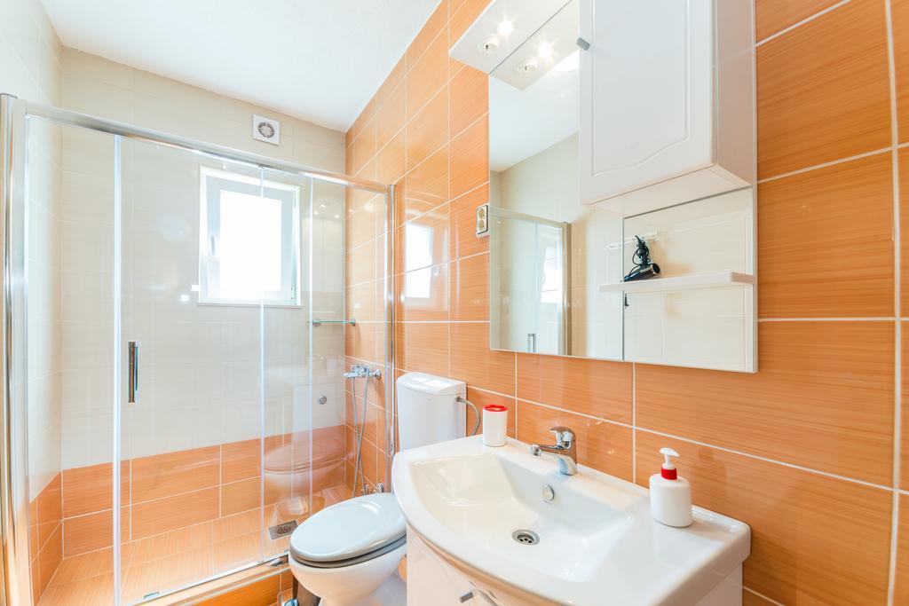 Apartments Brekalo Pakoštane Zewnętrze zdjęcie